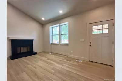 5128 Columbus Way, Denver, CO 80239 - Photo 3