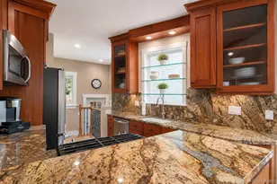 726 S Corona St, Denver, CO 80209 - Photo 9