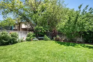 8 Cornflower Ct, Pueblo, CO 81001 - Photo 27