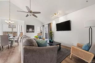 10289 Halleys Way, Littleton, CO 80125 - Photo 9