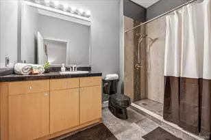 5677 S Park Pl, Greenwood Village, CO 80111 - Photo 15