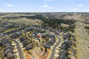 8023 S Eaton Park Ct, Aurora, CO 80016 - Photo 29