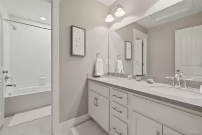 8023 S Eaton Park Court, Aurora, CO 80016 - Photo 19