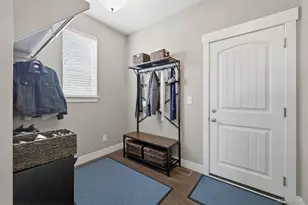 8023 S Eaton Park Ct, Aurora, CO 80016 - Photo 25