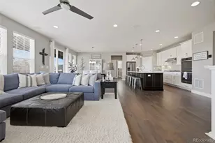 8023 S Eaton Park Ct, Aurora, CO 80016 - Photo 7