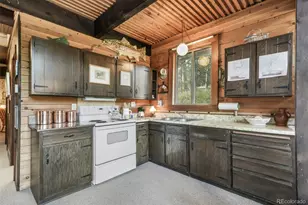 8123 Y Camp Rd, Sedalia, CO 80135 - Photo 19