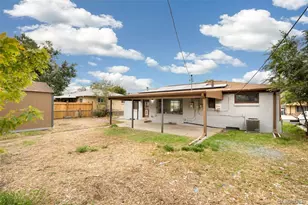 556 Empire St, Aurora, CO 80010 - Photo 21