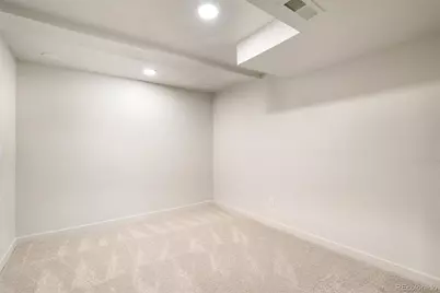 556 Empire Street, Aurora, CO 80010 - Photo 11