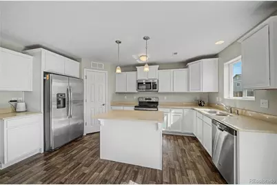 9515 Bryce Canyon Drive, Colorado Springs, CO 80925 - Photo 7