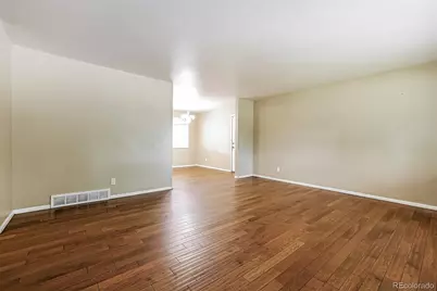 432 S Potomac Circle, Aurora, CO 80012 - Photo 5