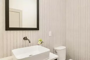 566 Cook St, Denver, CO 80206 - Photo 15
