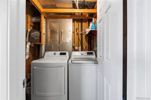 1318 S Biscay St, Aurora, CO 80017 - Photo 31