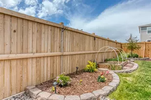 27827 E 8th Ave, Aurora, CO 80018 - Photo 25