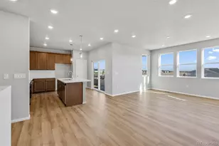 15352 Poplar St, Thornton, CO 80602 - Photo 9