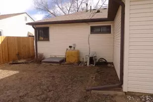 2209 Macon St, Aurora, CO 80010 - Photo 15