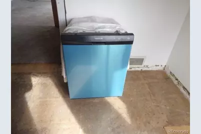 2209 Macon Street, Aurora, CO 80010 - Photo 7