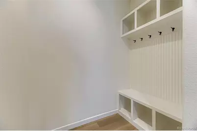 8902 S Riviera Way, Aurora, CO 80016 - Photo 23