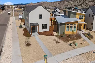 102 Chase St, Salida, CO 81201 - Photo 3