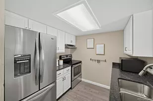 17000 E Ford Dr, Aurora, CO 80017 - Photo 9