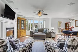 21965 E Irish Dr, Aurora, CO 80016 - Photo 7