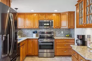 7589 S Cove Cir, Centennial, CO 80122 - Photo 9
