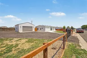 325 E Kipp Ave, Keenesburg, CO 80643 - Photo 5