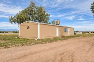 15721 Co Rd 10, Fort Lupton, CO 80621 - Photo 41