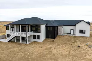 56520 E 74th Ave, Strasburg, CO 80136 - Photo 33