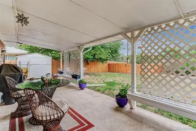 647 W Valleyview Avenue, Littleton, CO 80120 - Photo 37
