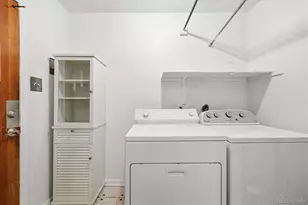 1260 S Winona Ct, Denver, CO 80219 - Photo 23