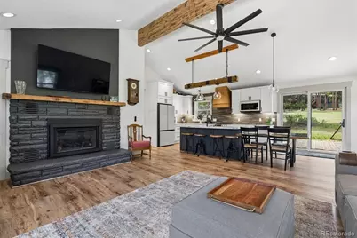 909 Village Green Lane, Estes Park, CO 80517 - Photo 3