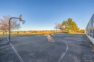 1342 S Cathay Ct, Aurora, CO 80017 - Photo 39