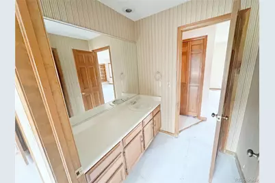 7706 S Madison Circle, Centennial, CO 80122 - Photo 11
