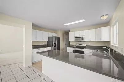 405 W 116th Avenue, Northglenn, CO 80234 - Photo 5