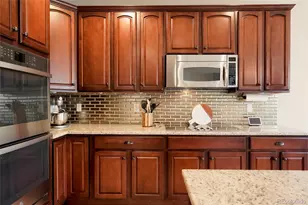25341 E Ottawa Dr, Aurora, CO 80016 - Photo 13