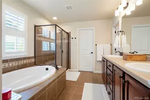 25341 E Ottawa Dr, Aurora, CO 80016 - Photo 21