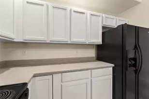5800 Tower Rd, Denver, CO 80249 - Photo 9