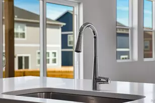 812 N Deer Pk St, Watkins, CO 80137 - Photo 23