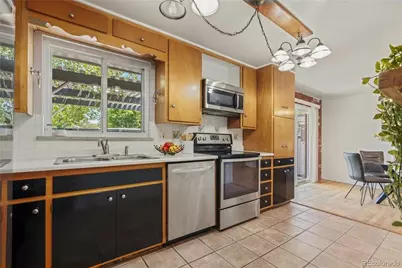 382 Zion Street, Aurora, CO 80011 - Photo 9