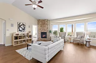 380 N Dutch Valley Rd, Bennett, CO 80102 - Photo 5