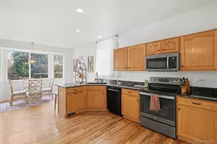 10667 W Cornell Pl, Denver, CO 80227 - Photo 11