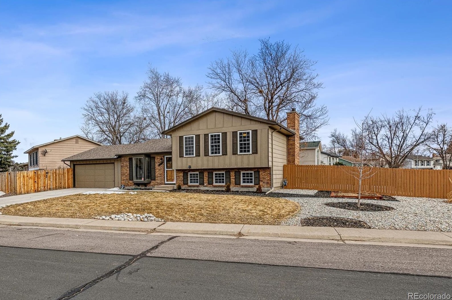 2184 Norfolk St, Denver CO  80013-1129 exterior