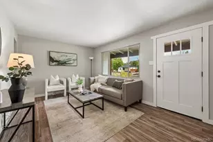 1917 Kingston St, Aurora, CO 80010 - Photo 3