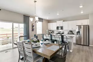 850 N Clubview St, Watkins, CO 80137 - Photo 5