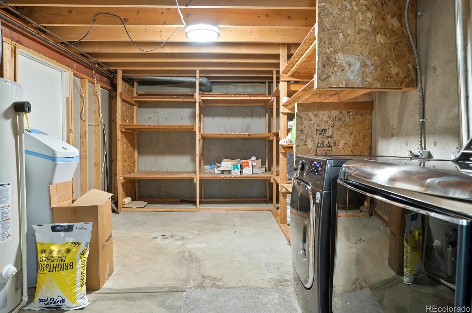 1521 Ventura St, Denver CO  80017-5352 exterior