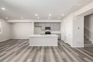 2869 E 103rd Dr, Thornton, CO 80229 - Photo 11