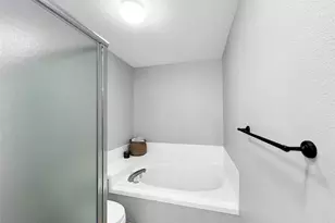 5555 E Briarwood Ave, Centennial, CO 80122 - Photo 17