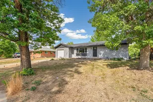 562 Lima St, Aurora, CO 80010 - Photo 25
