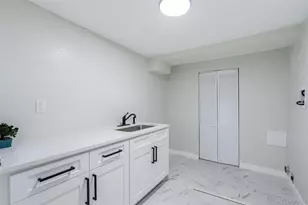 562 Lima St, Aurora, CO 80010 - Photo 21