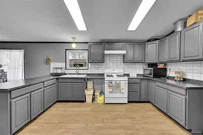 204 Zante Street, Lochbuie, CO 80603 - Photo 17